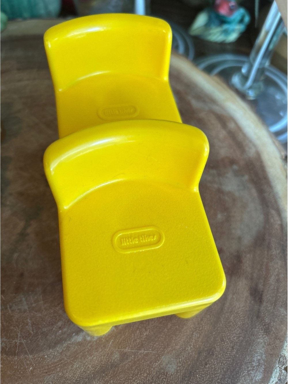 Little people yellow chairs dollhouse